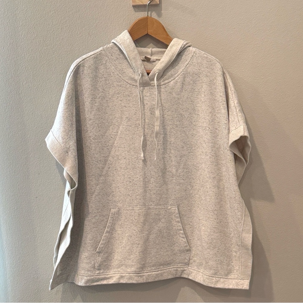 LOFT Lounge Terry Cloth Light Gray Hooded Poncho Top Size Medium‎ Large